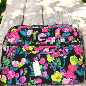 New Vera Bradley Travel Bag